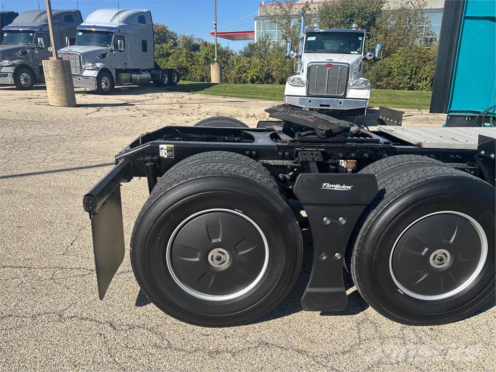 Peterbilt 579 Naudoti vilkikai