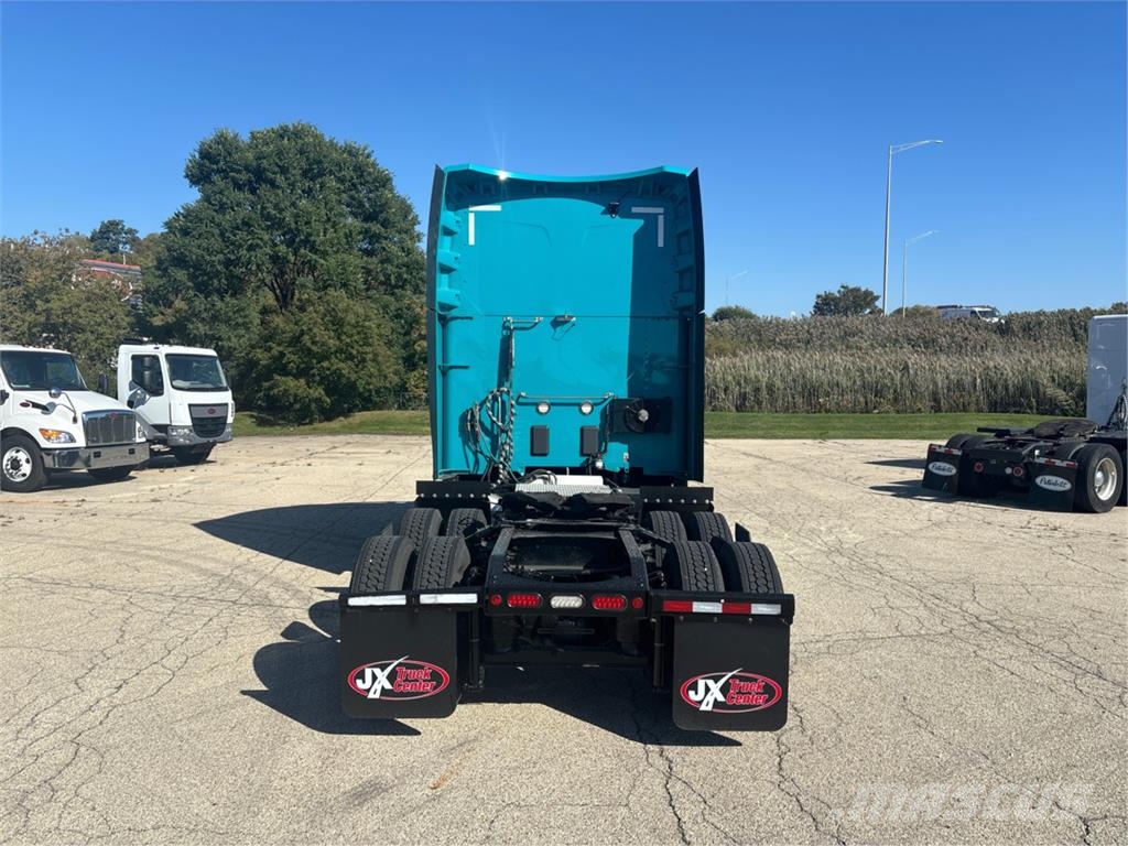 Peterbilt 579 Naudoti vilkikai