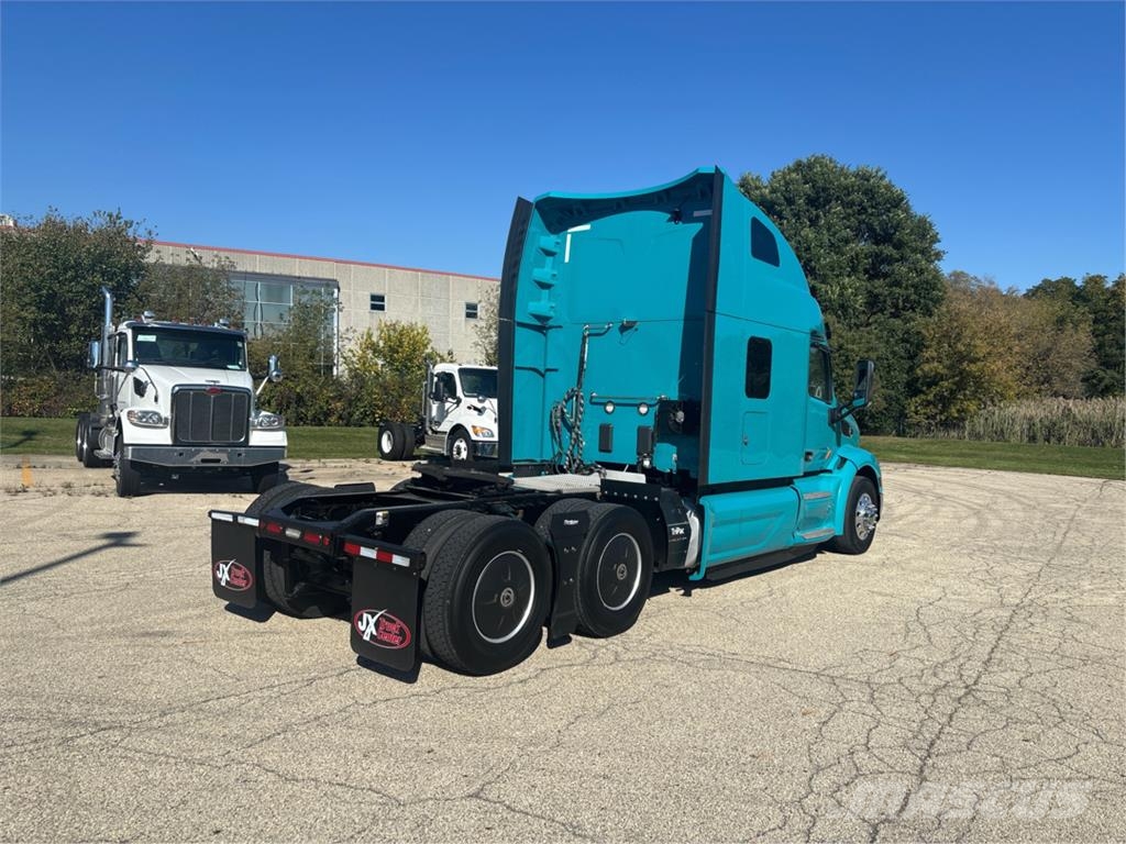 Peterbilt 579 Naudoti vilkikai
