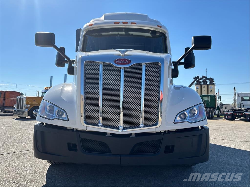 Peterbilt 579 曳引機組件
