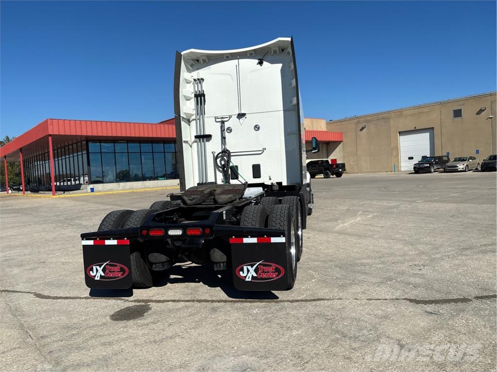 Peterbilt 579 曳引機組件