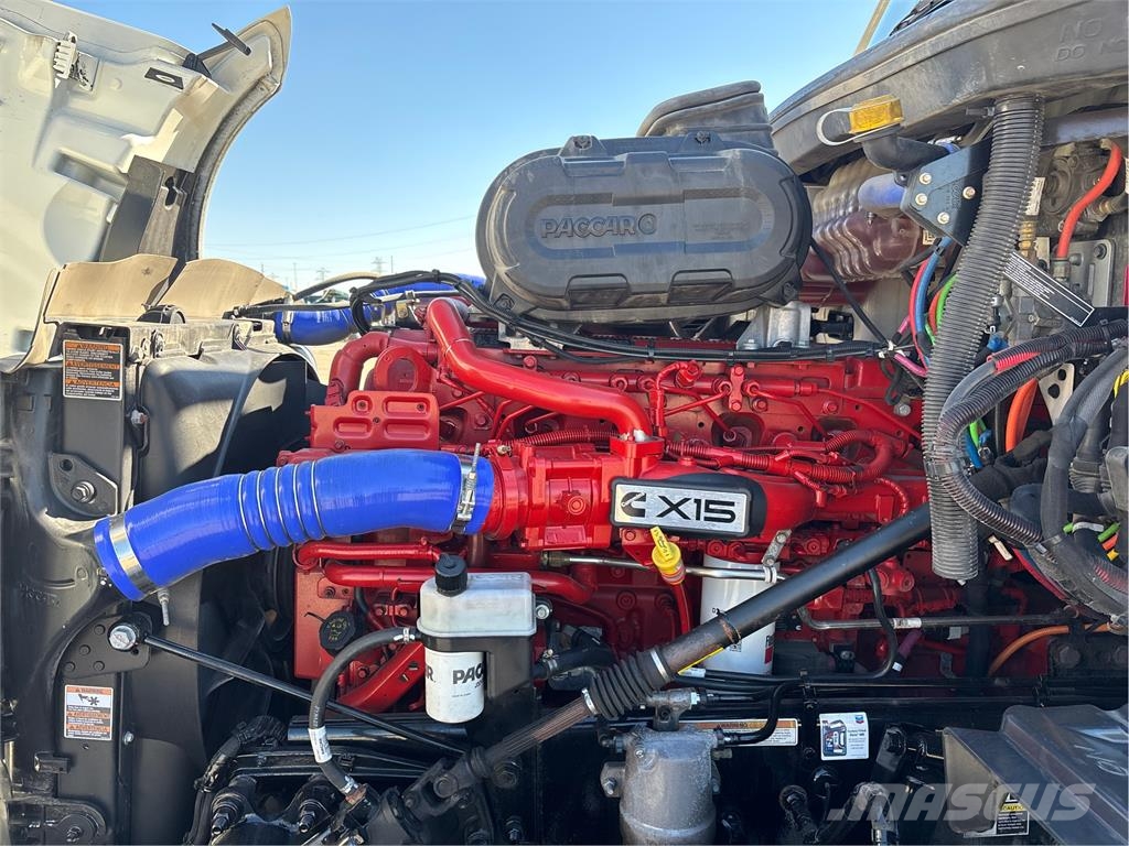 Peterbilt 579 曳引機組件