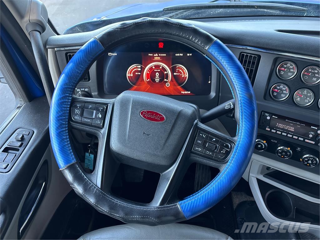 Peterbilt 579 وحدات الجر