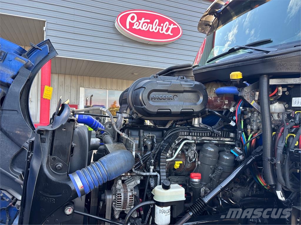 Peterbilt 579 وحدات الجر