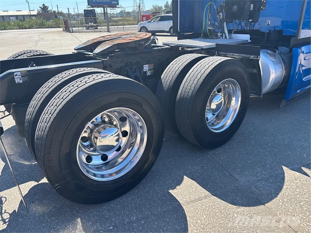 Peterbilt 579 Autotractoare