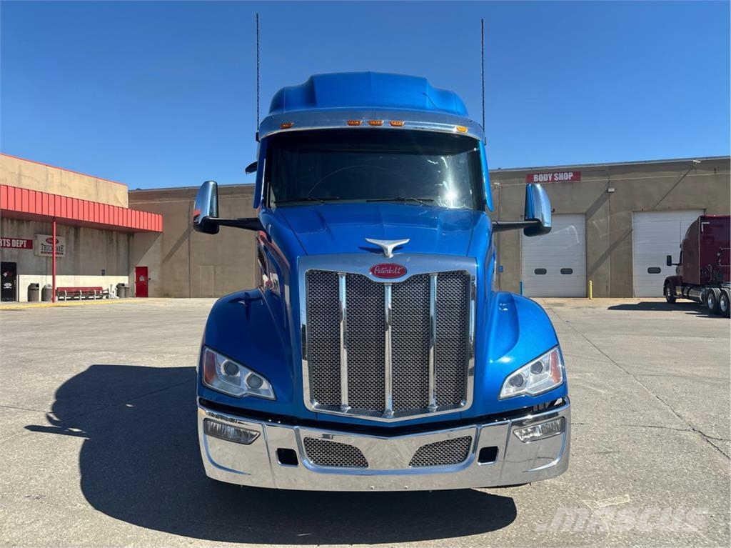 Peterbilt 579 Autotractoare