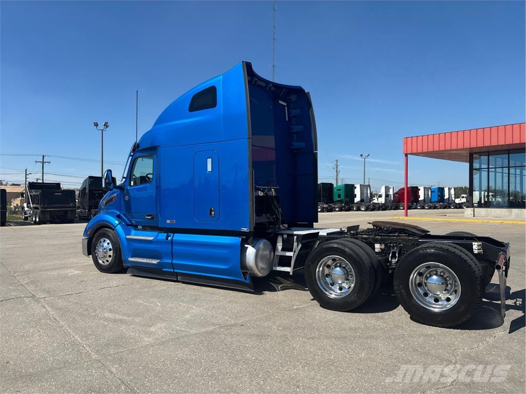 Peterbilt 579 Autotractoare