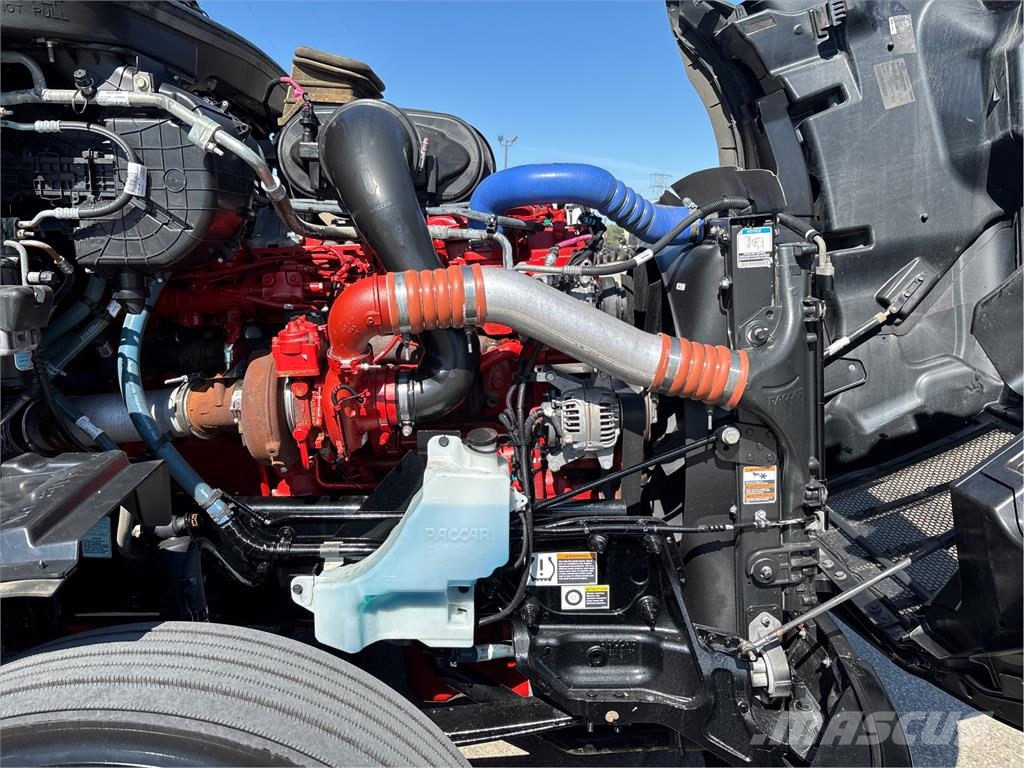 Peterbilt 579 وحدات الجر