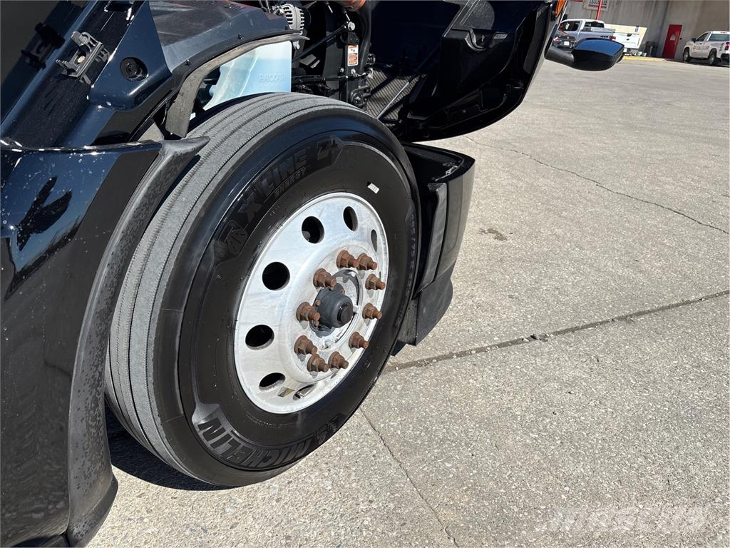 Peterbilt 579 وحدات الجر