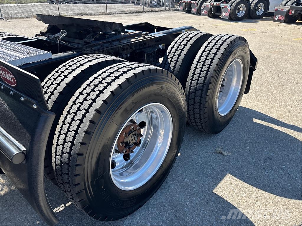 Peterbilt 579 وحدات الجر
