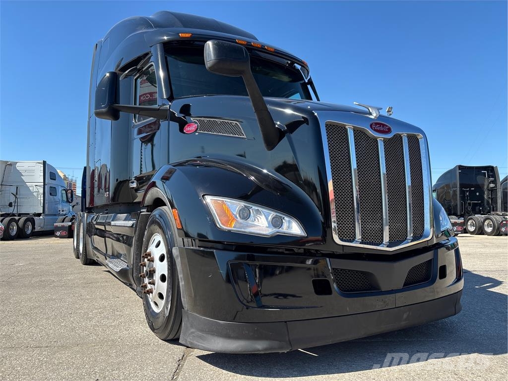 Peterbilt 579 وحدات الجر