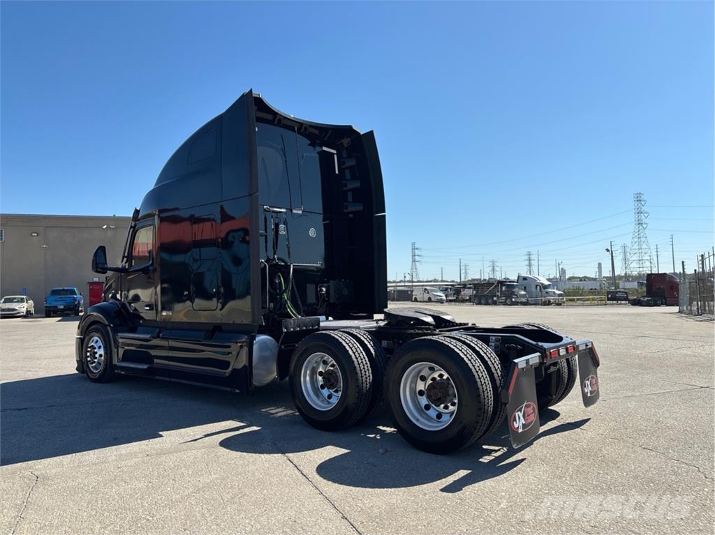 Peterbilt 579 وحدات الجر