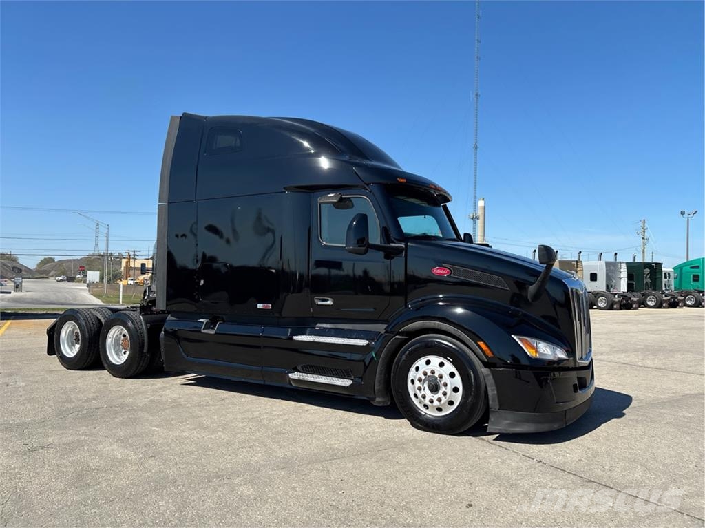 Peterbilt 579 وحدات الجر