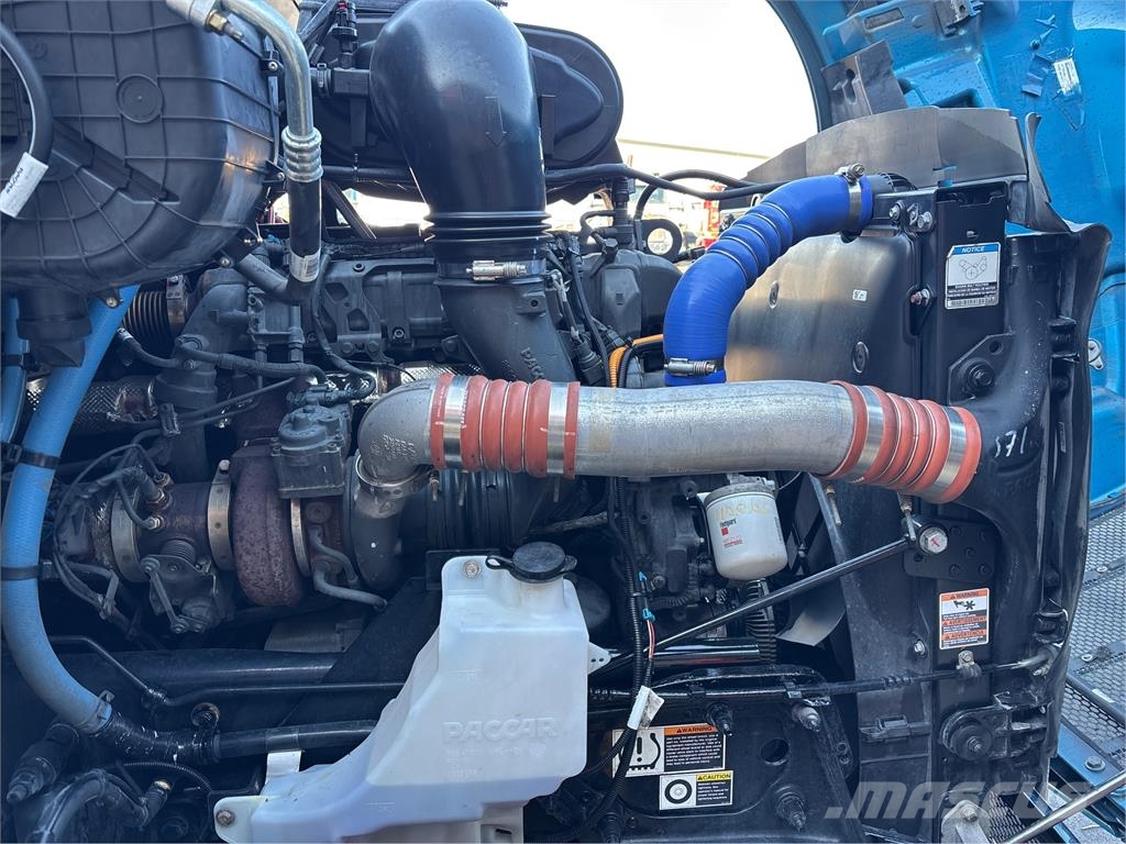 Peterbilt 579 Trekkers