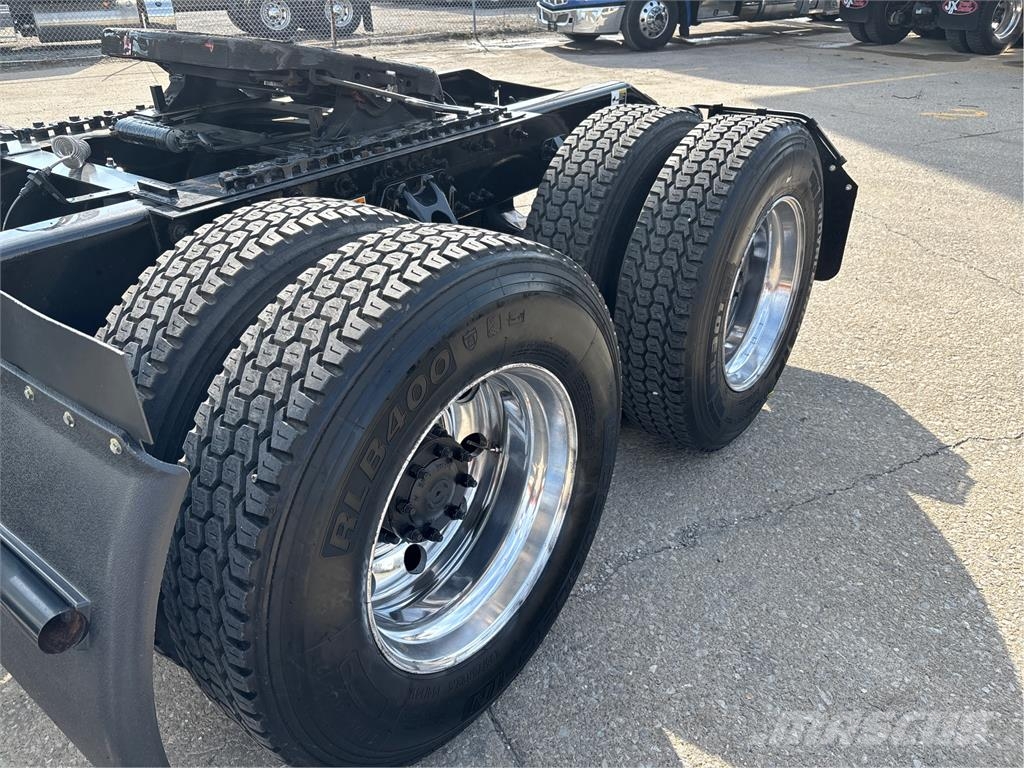 Peterbilt 579 牵引车