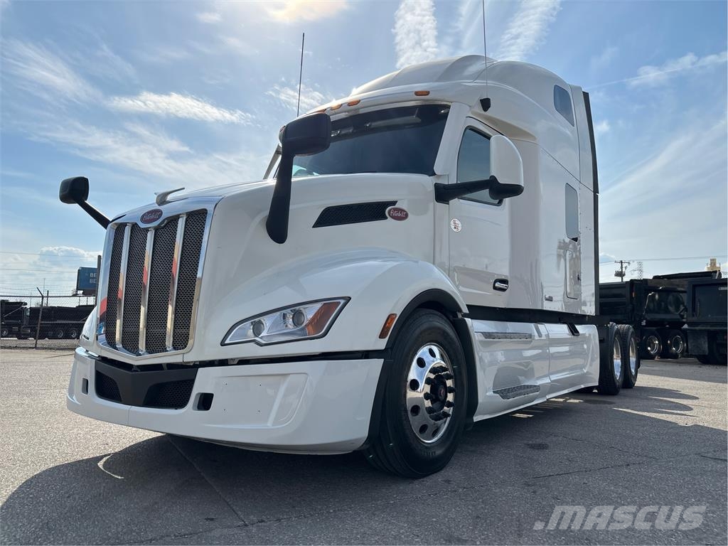 Peterbilt 579 牵引车