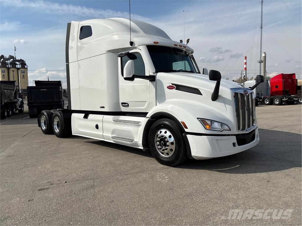Peterbilt 579 牵引车