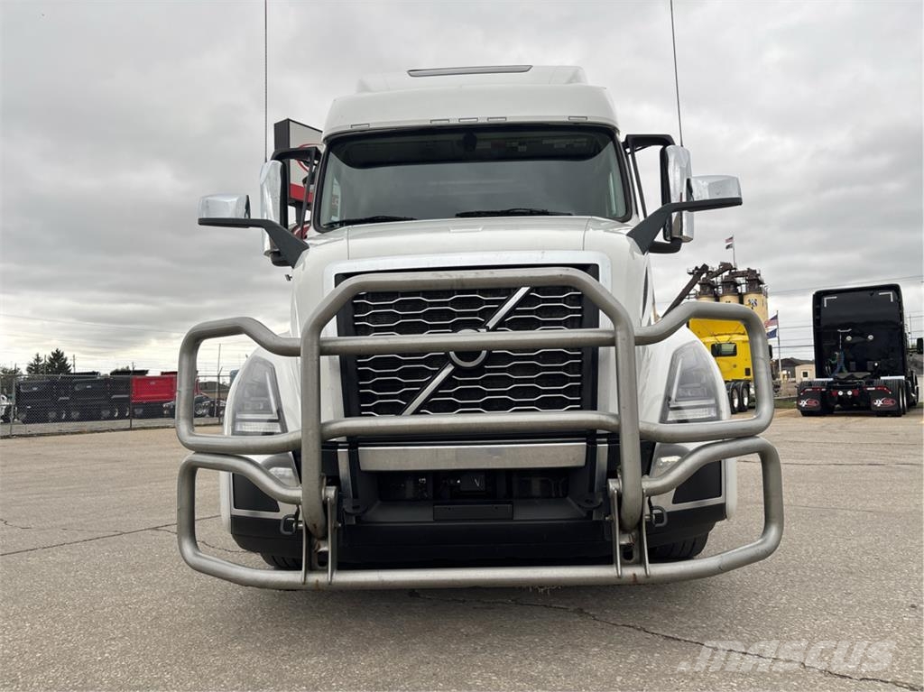 Volvo VNL64T860 트랙터 유닛
