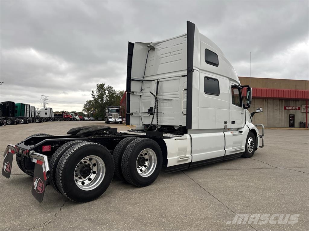 Volvo VNL64T860 트랙터 유닛