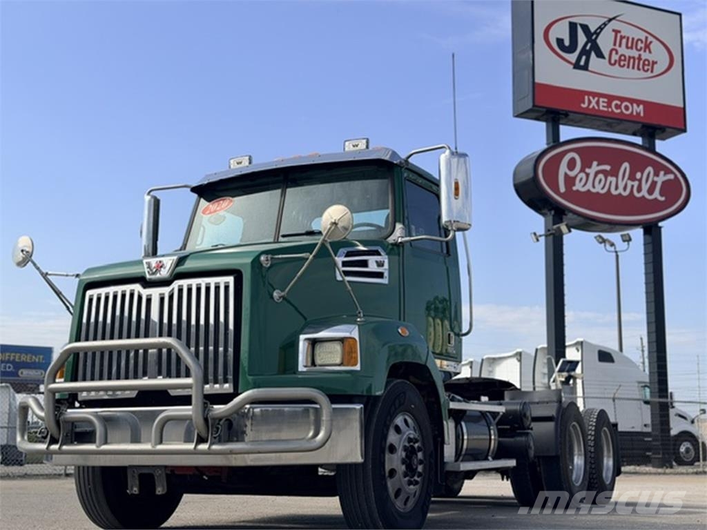 Western Star 4700SB Влекачи