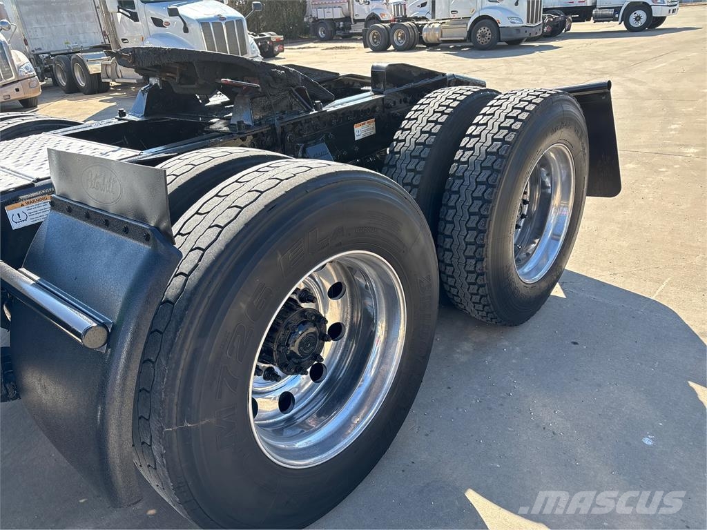Western Star 4700SB Влекачи