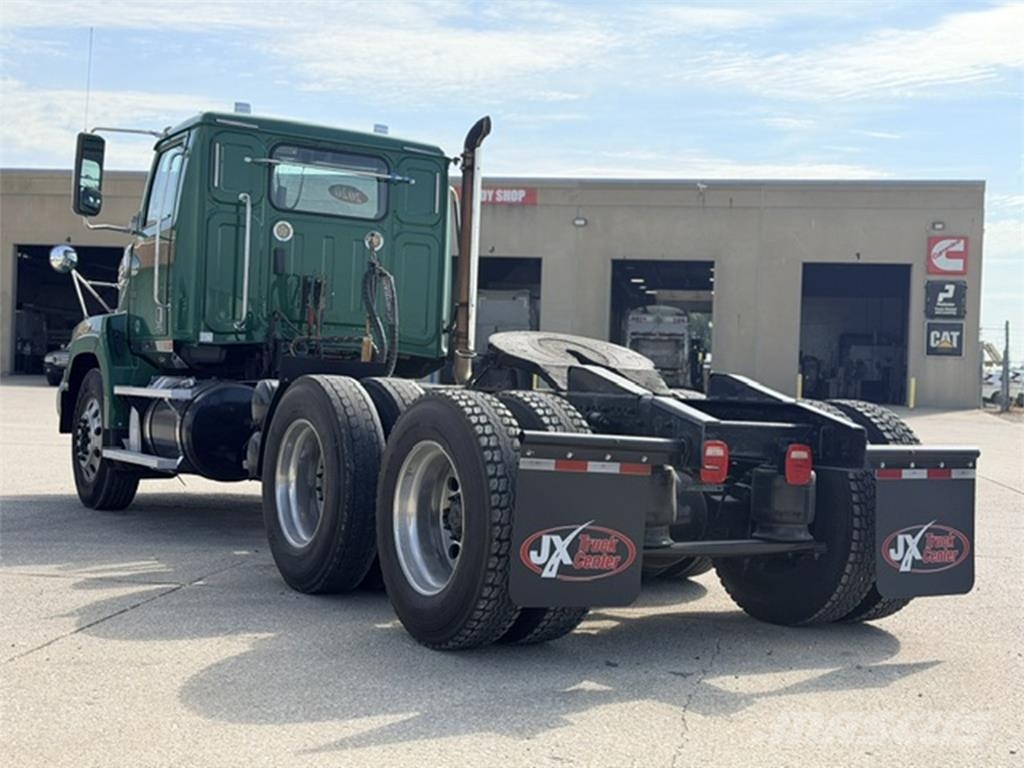 Western Star 4700SB Влекачи