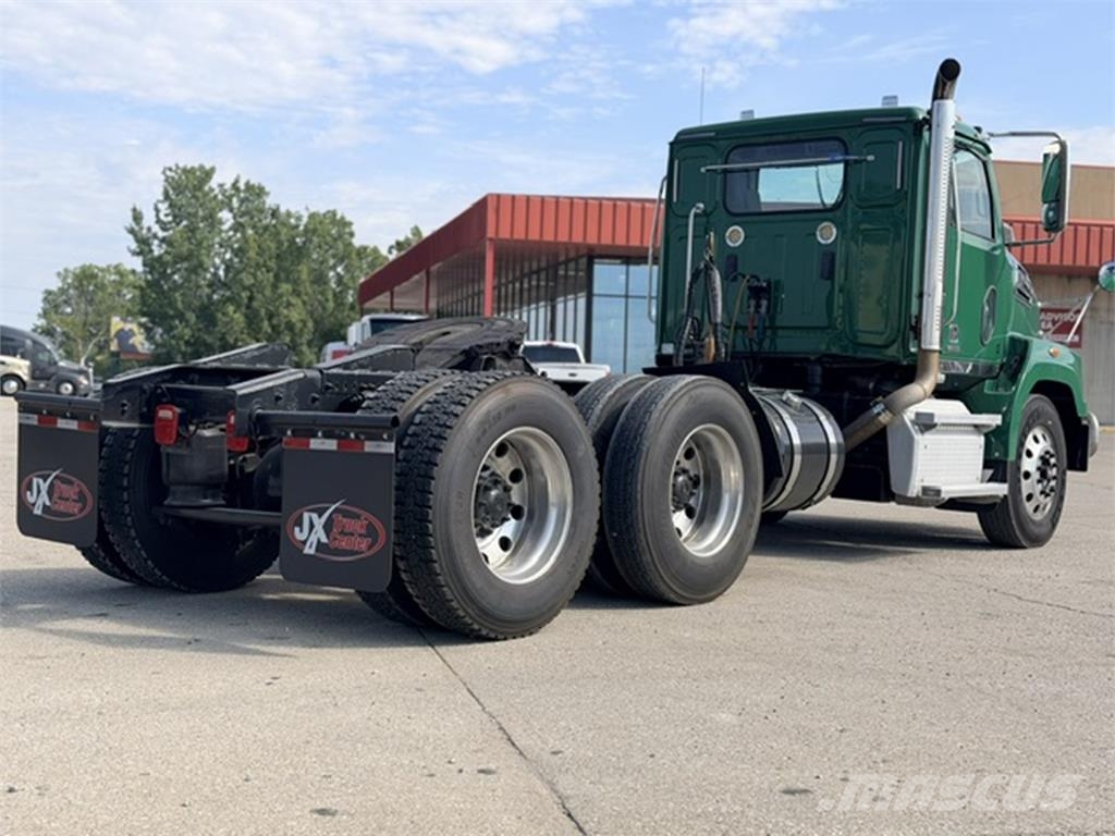 Western Star 4700SB Влекачи