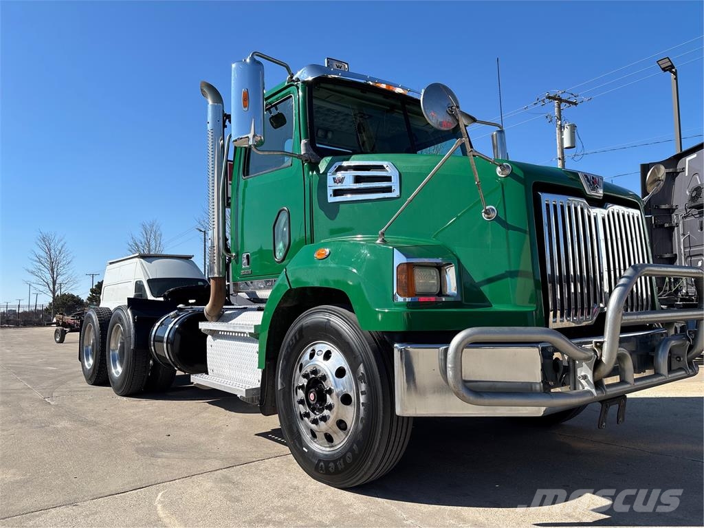 Western Star 4700SB Влекачи