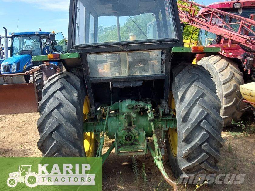John Deere 2130 Traktoriai