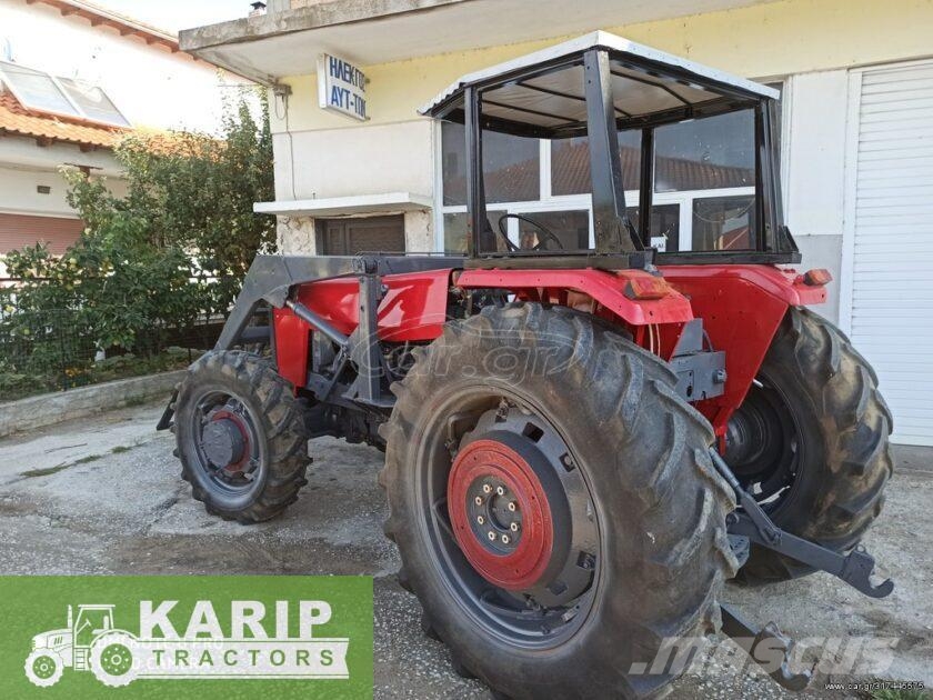 Massey Ferguson 5035 Traktory