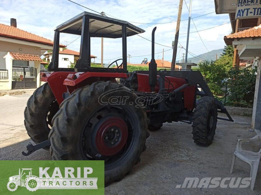 Massey Ferguson 5035 Traktory