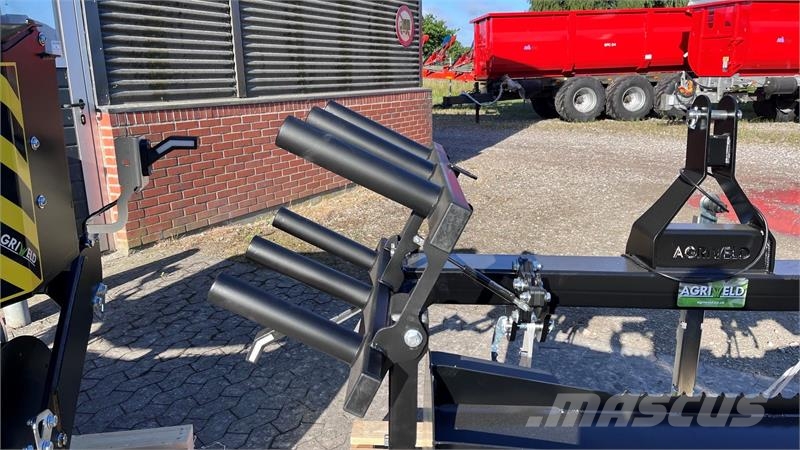 Agriweld Swath Roller  Swath Roller 1500 محزمات مربعة