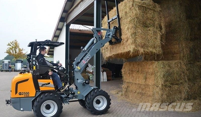 GiANT G2500HD Skærmforøgere, Trafiklys, Fældbar FOPS, Tr لوادر صغيرة