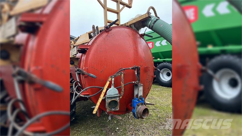Gøma 8000L med kran 其他農業機械