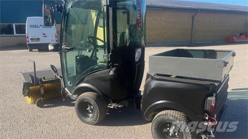 Kärcher MIC 34 C Manjši traktorji
