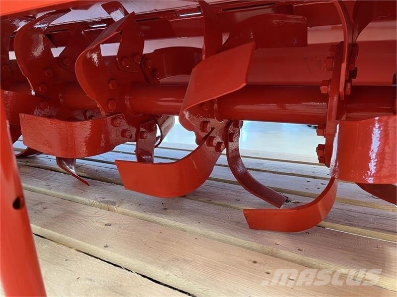 Kuhn EL62-210 Sideforskydelig til højre (20 cm) Cultivadores