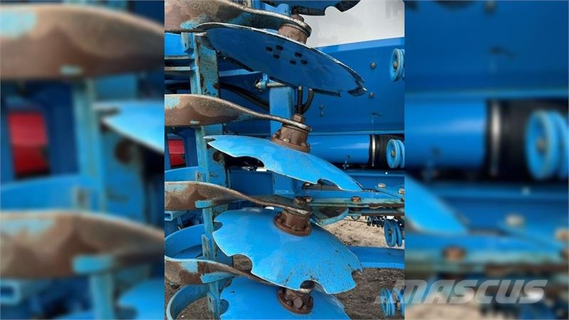 Lemken COMPACT-SOLITAIR 9/600 KHD Compact Solitair KHD Perfuradoras combinadas