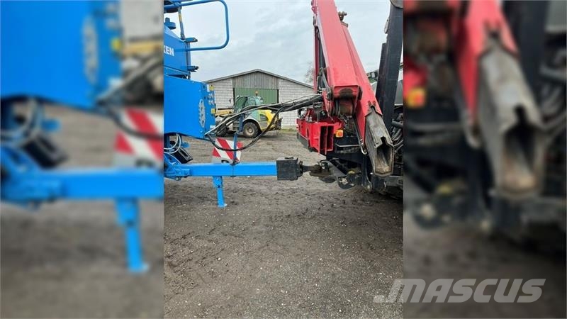 Lemken COMPACT-SOLITAIR 9/600 KHD Compact Solitair KHD Perfuradoras combinadas