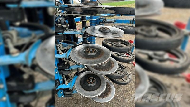 Lemken COMPACT-SOLITAIR 9/600 KHD Compact Solitair KHD Perfuradoras combinadas