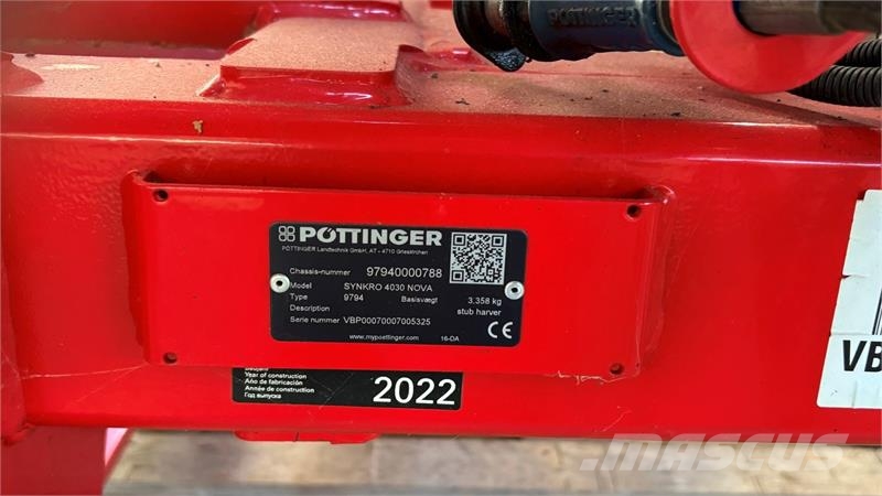 Pöttinger SYNKRO 4030 NOVA Synkro 4030 钉齿耙