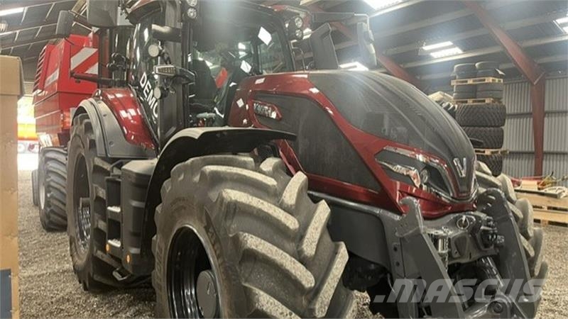 Valtra Q305 Trattori