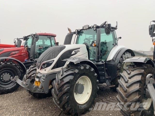Valtra T234V Valtra T 234 Versu med lavt time tal. Traktorer