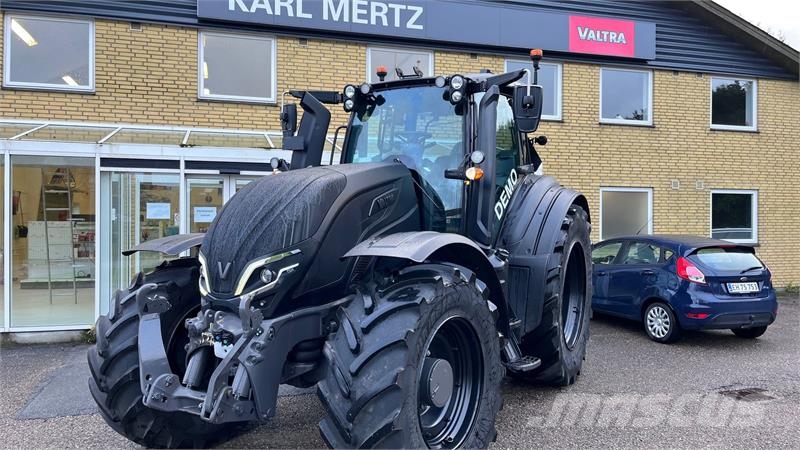 Valtra T235 Versu Versu Traktorid