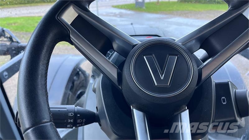 Valtra T235 Versu Versu Traktorid