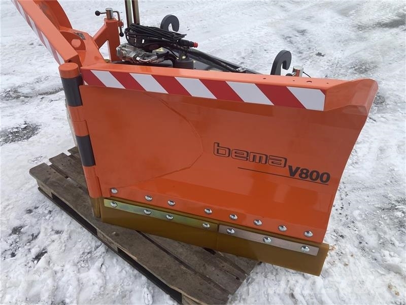 Bema V800 Sneplov Ophæng for Weidemann med hy.koblinger Sniježne daske i plugovi