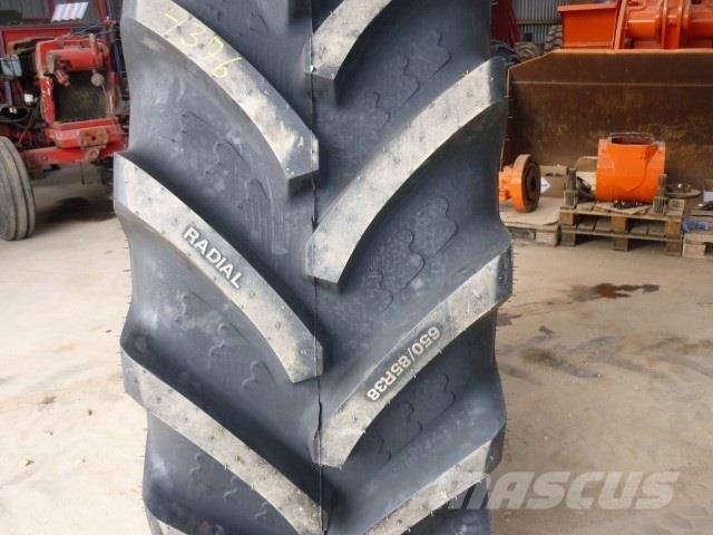 BKT 650/85R38 BKT TL AgriFortis Padangos, ratai ir ratlankiai