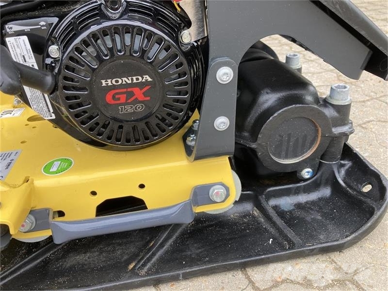 Bomag BP 12/40 Kan udstyres med vandtank og spredebom دكاكات أفقية