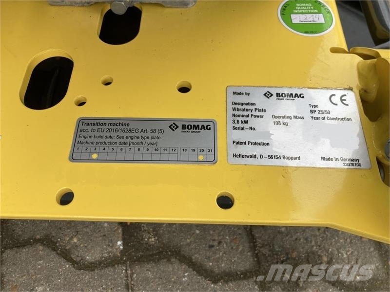 Bomag BP 25/50 Håndtagsregulering af vibrationer og ondr دكاكات أفقية
