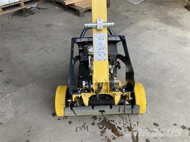 Bomag BPR 25/50 Demo monteret med transporthjul Vibro plošče