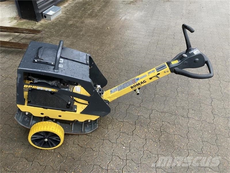 Bomag BPR 25/50 Demo monteret med transporthjul Vibro plošče